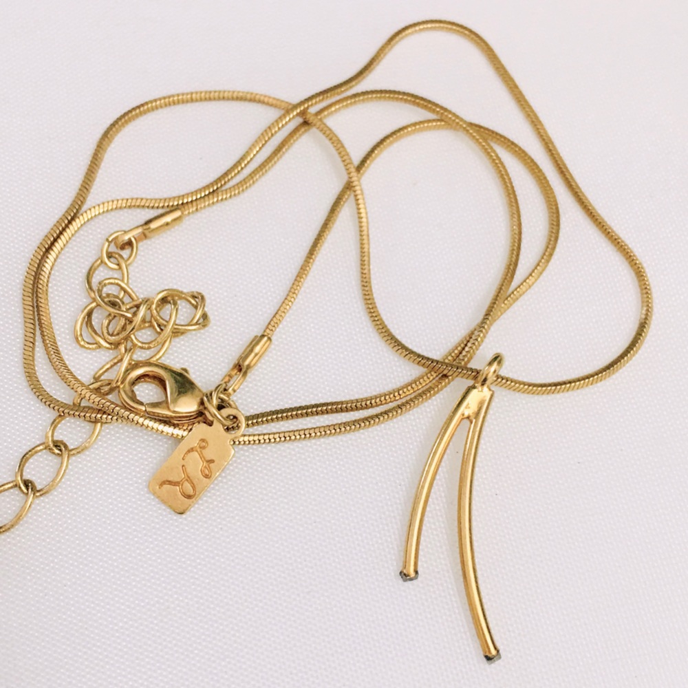 Lady Remington Gold Wishbone Necklace